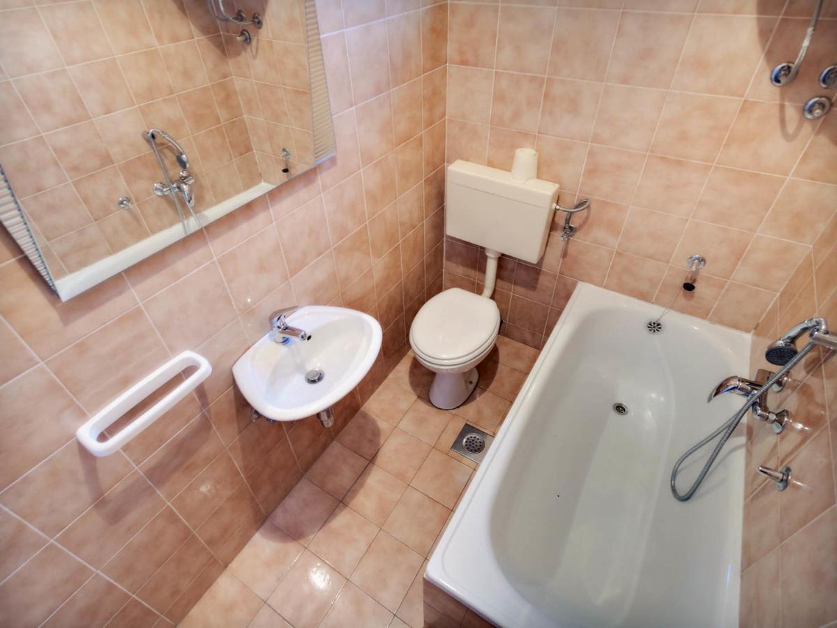 Apartments Zizic Vodice Chambre photo