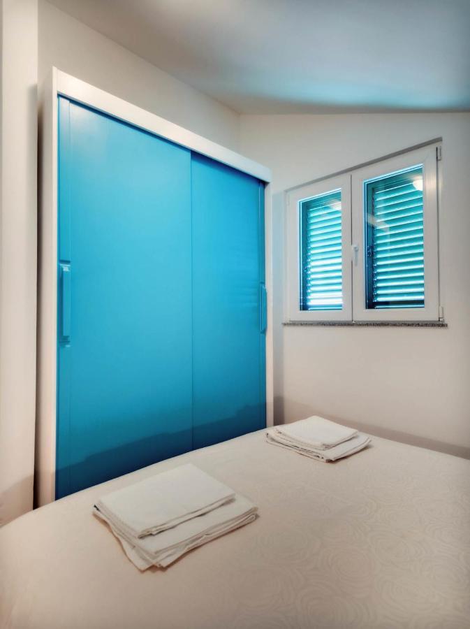 Apartments Zizic Vodice Chambre photo
