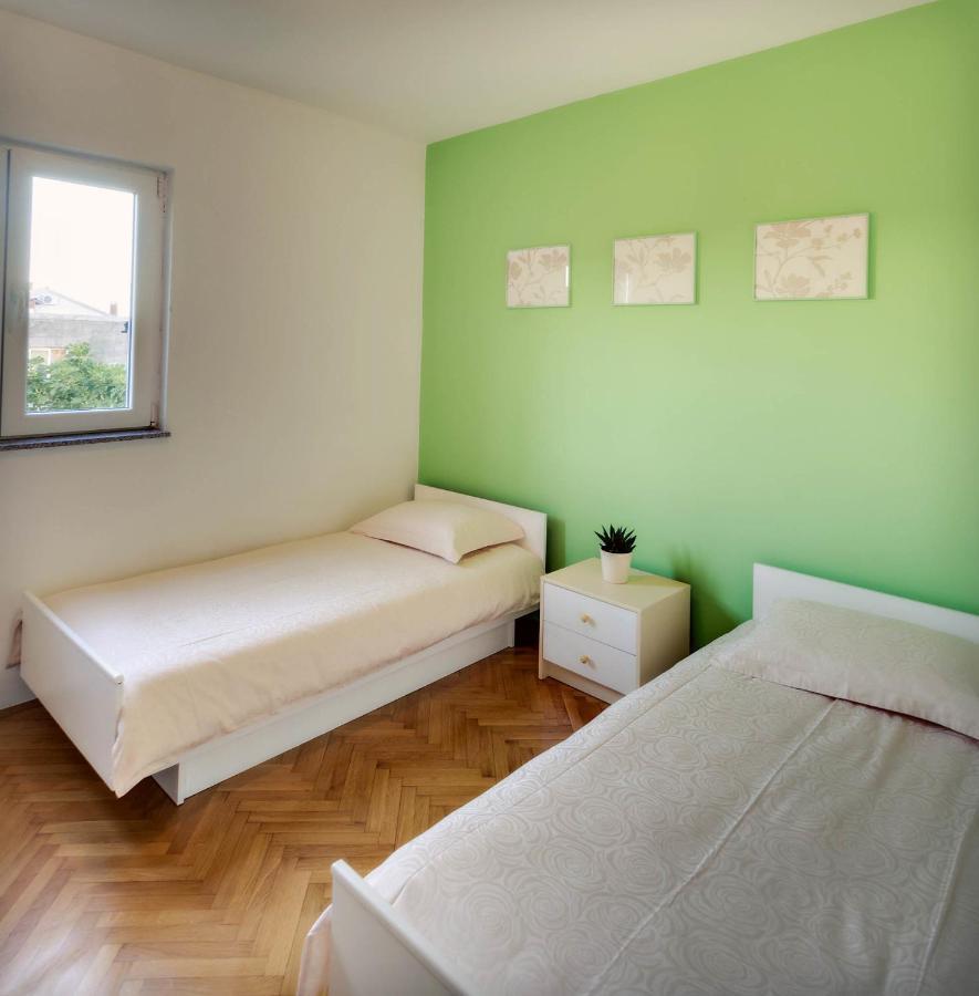 Apartments Zizic Vodice Chambre photo