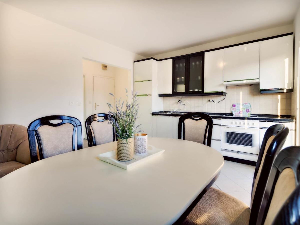 Apartments Zizic Vodice Chambre photo
