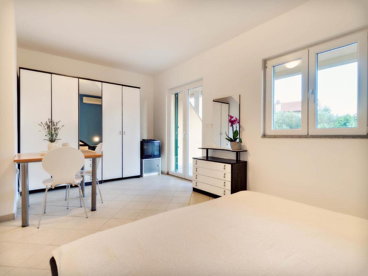 Apartments Zizic Vodice Chambre photo