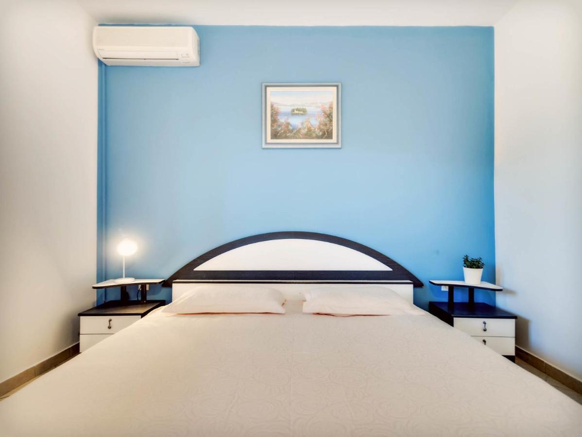 Apartments Zizic Vodice Extérieur photo