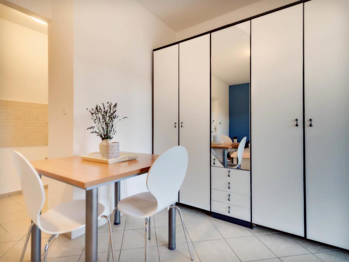 Apartments Zizic Vodice Chambre photo