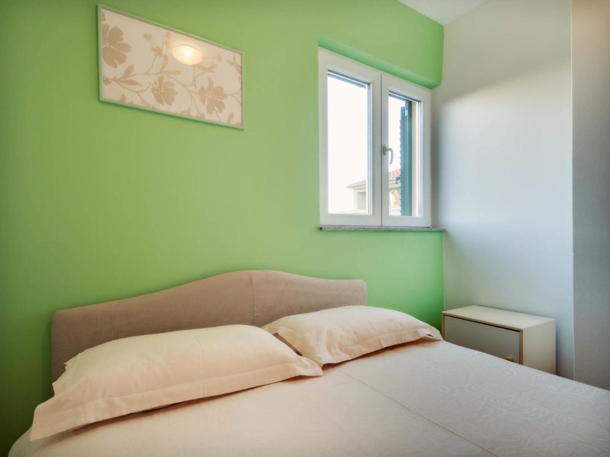 Apartments Zizic Vodice Chambre photo